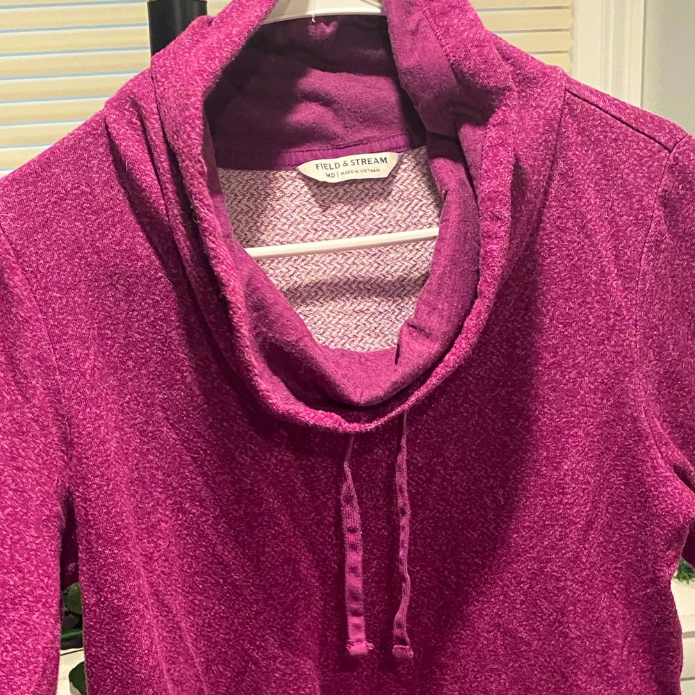 Field and stream cowl neck athletic sweater, purple, size medium
